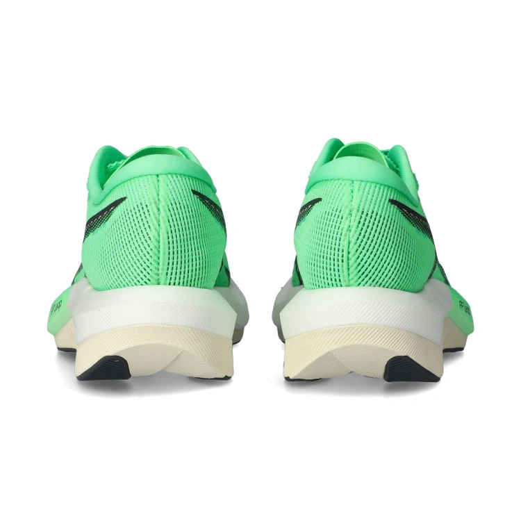 zapatilla-asics-magic-speed-5-vital-green-carrier-grey-4