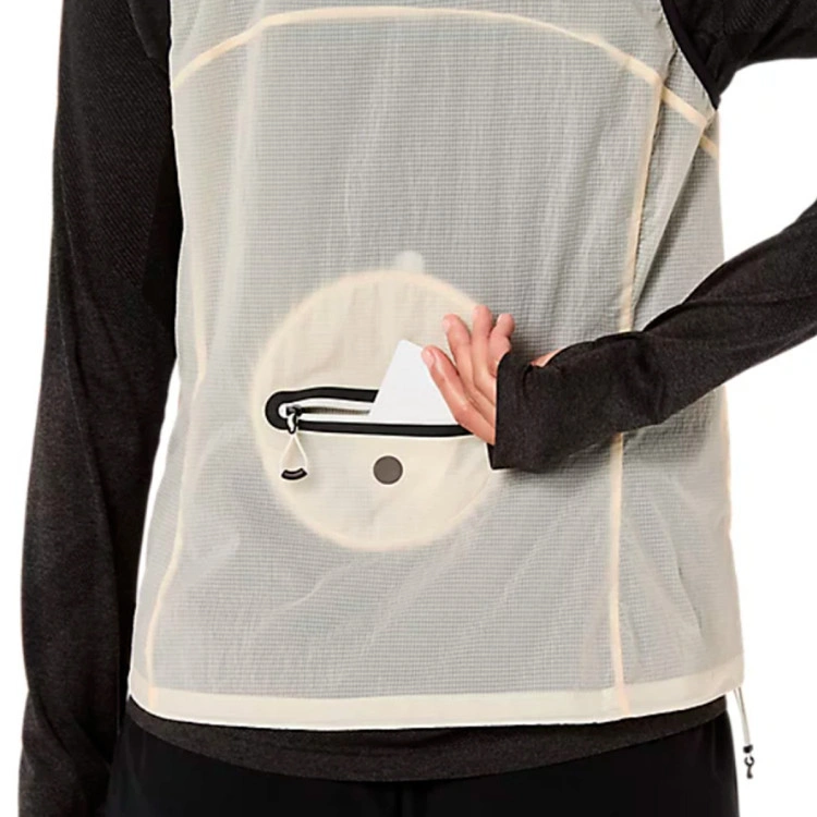 camiseta-asics-metarun-packable-gilet-mujer-cream-3