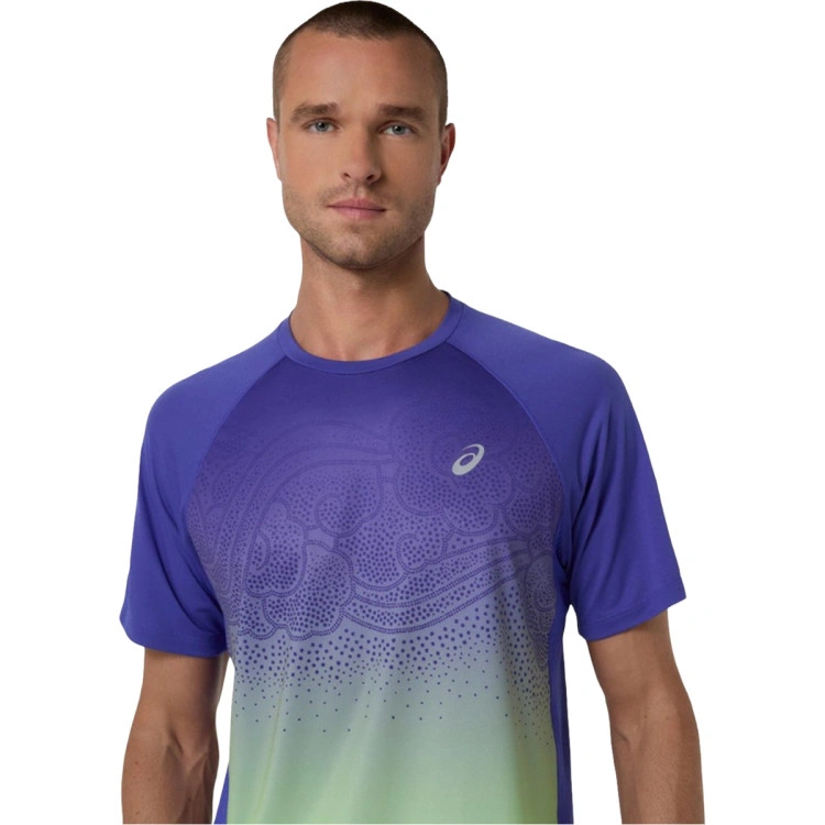 camiseta-asics-road-fade-ss-top-cobalt-burst-illuminate-green-2