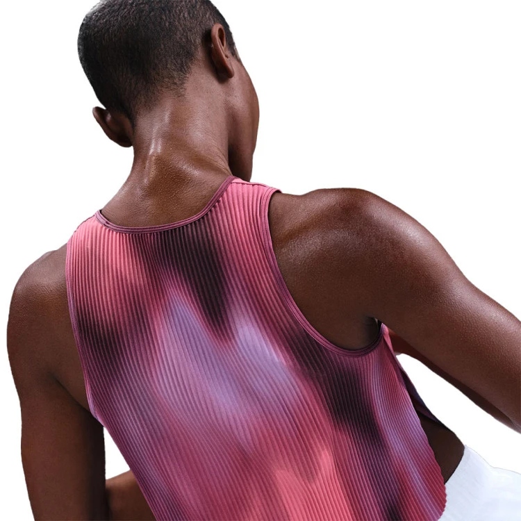top-nike-aeroswift-faith-kipyegon-mujer-fucsia-3