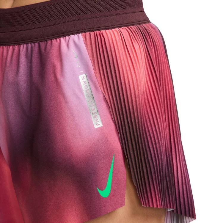 pantalon-corto-nike-aeroswift-faith-kipyegon-mujer-burgundy-5