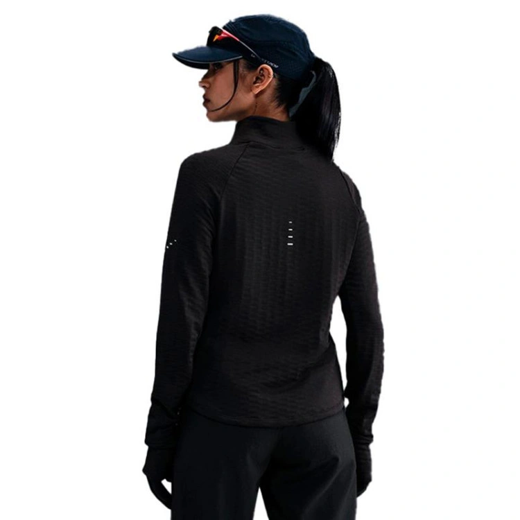 camiseta-nike-swift-sphr-tf-ttl-top-mujer-black-1