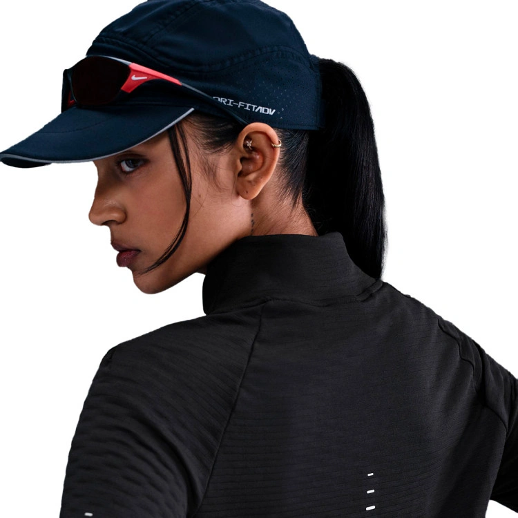 camiseta-nike-swift-sphr-tf-ttl-top-mujer-black-3