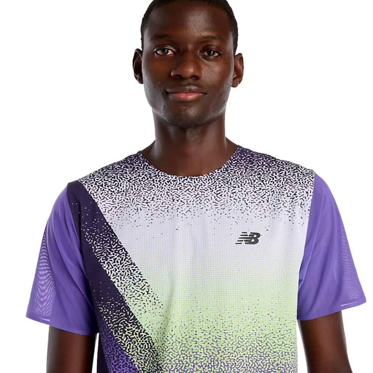camiseta-new-balance-ultralight-violet-3