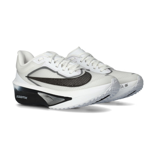 finish line nike zoom fly