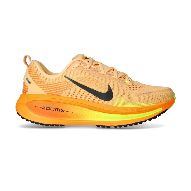 zapatilla-nike-vomero-18-gris-1