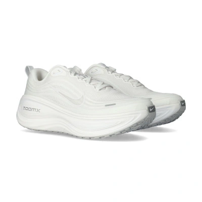 Vomero Plus Running shoes
