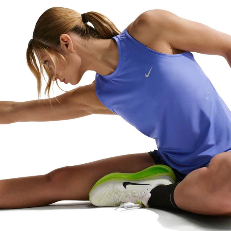 camiseta-nike-swift-dri-fit-ta-top-mujer-sapphire-reflective-silv-2