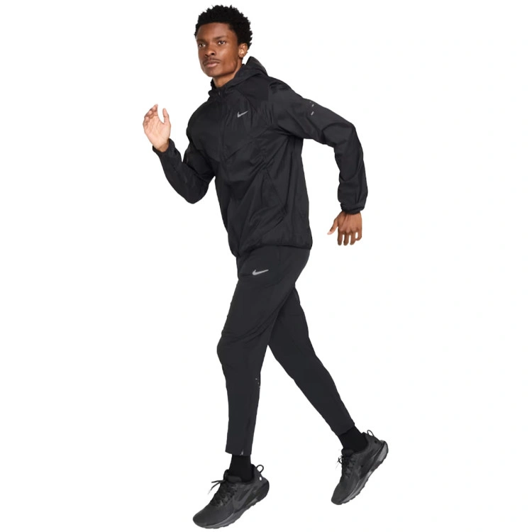 chaqueta-nike-uv-repel-stride-jacket-black-black-reflective-silv-5
