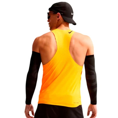 Dri-Fit Adv Aeroswift Singlet Top