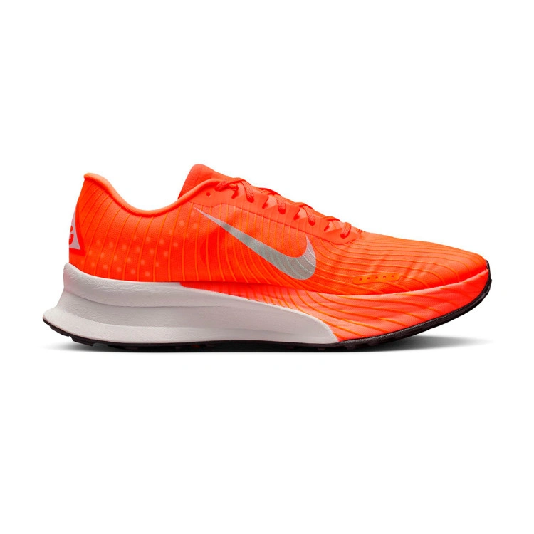 zapatilla-nike-acg-ultrafly-trail-hyper-crimson-white-total-orange-vivid-purple-1