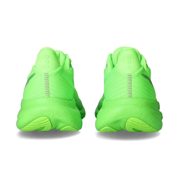 zapatilla-saucony-triumph-23-slimesilver-4