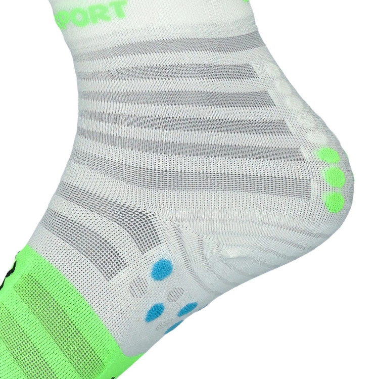 calcetines-compressport-pro-racing-socks-v4.0-ultralight-run-high-blanco-3