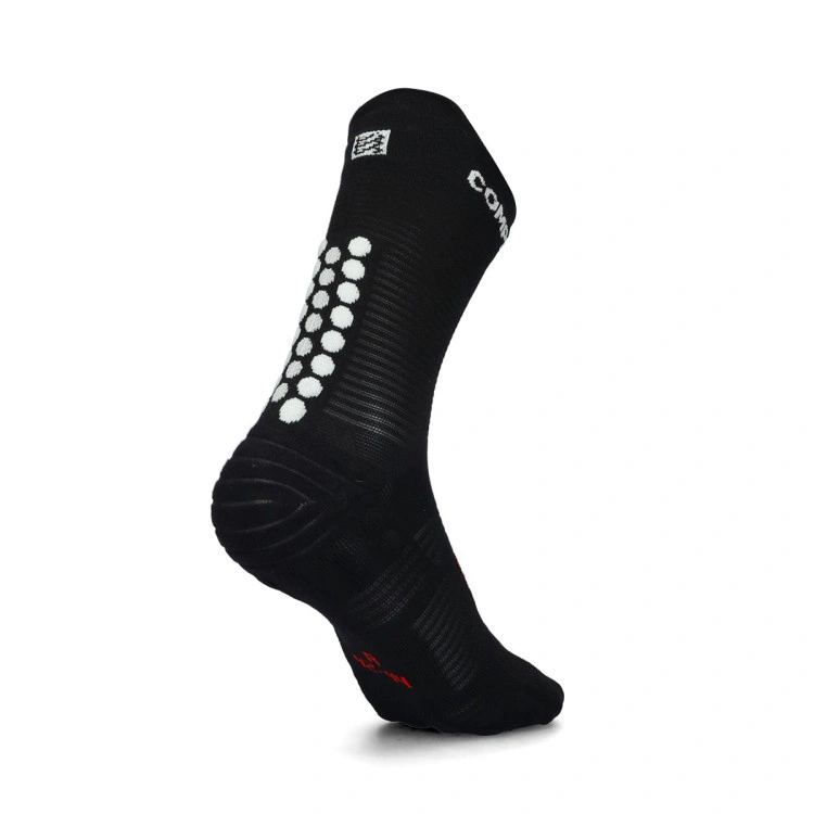calcetines-compressport-pro-racing-socks-v4.0-run-high-blanco-1