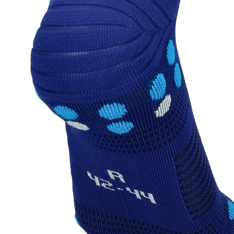 calcetines-compressport-pro-racing-socks-v4.0-run-high-negro-4