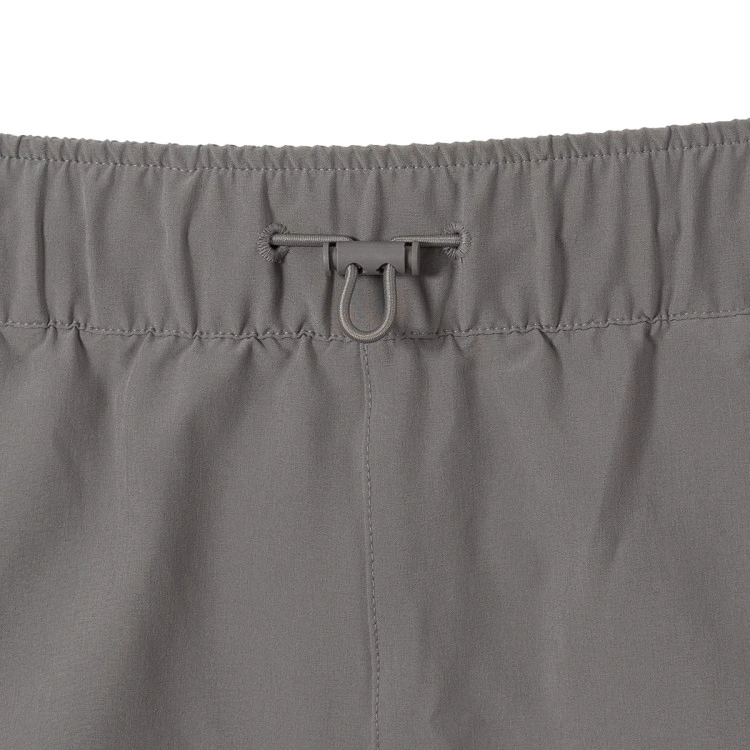 pantalon-corto-oakley-minimal-training-short-gris-4