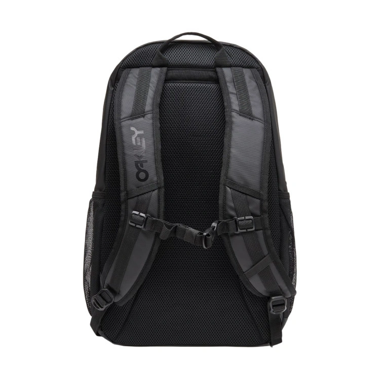 mochila-oakley-freshman-black-2