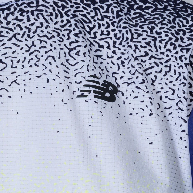 camiseta-new-balance-race-day-ultra-light-mujer-acid-lemon-purple-4