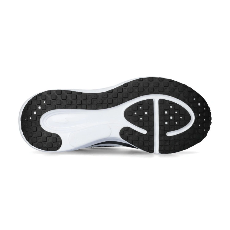 zapatilla-nike-revolution-8-negro-3