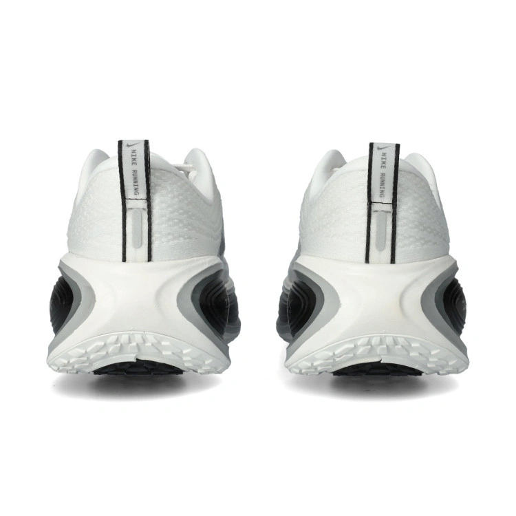 zapatilla-nike-vomero-plus-white-mtlc-silver-black-cool-grey-wolf-grey-4