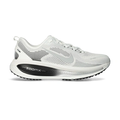 Zapatilla Vomero 18