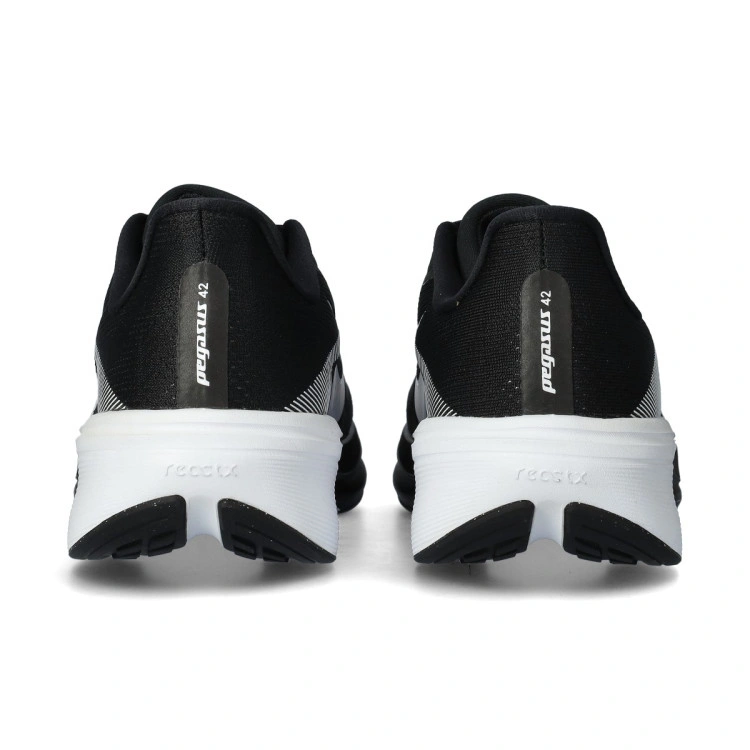 zapatilla-nike-pegasus-42-negro-4