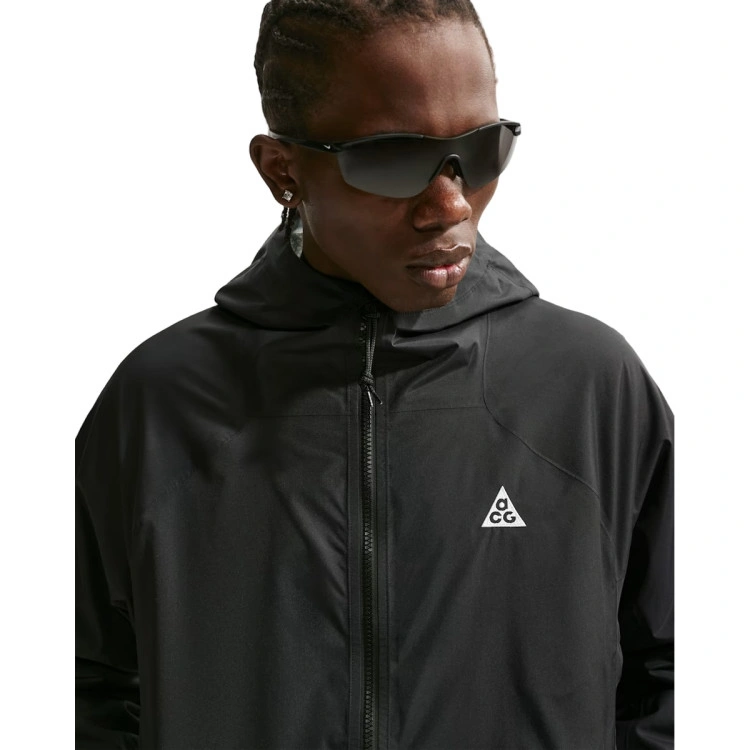 chaqueta-nike-acg-sfadvanced-phantazma-jacket-black-black-black-summit-white-2