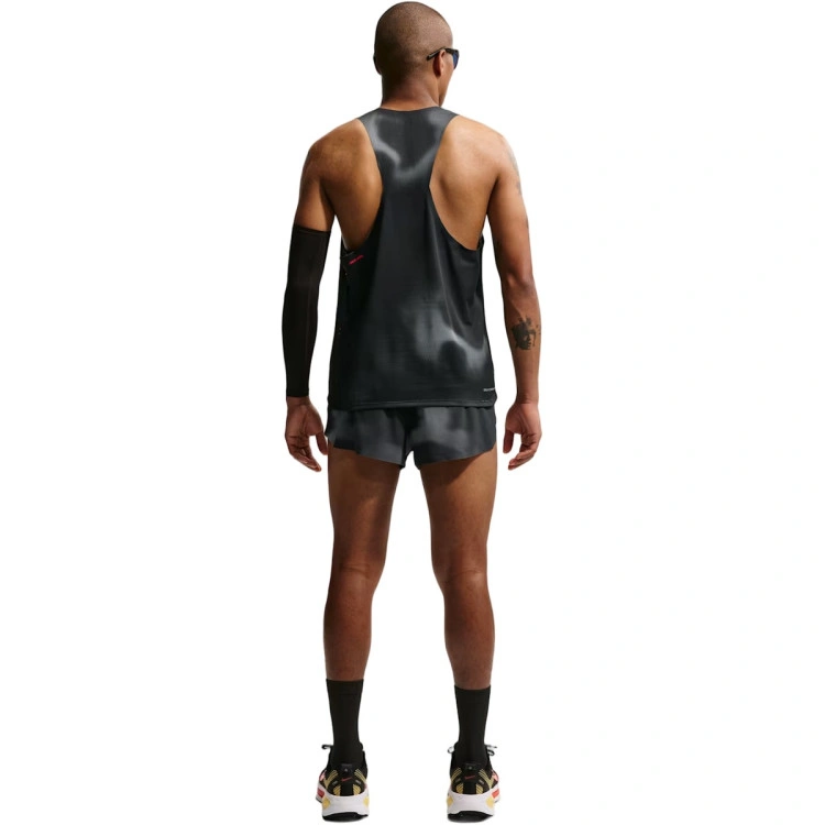 camiseta-nike-advanced-r-arswft-sing-nrg-black-dk-smoke-grey-bright-crimson-5