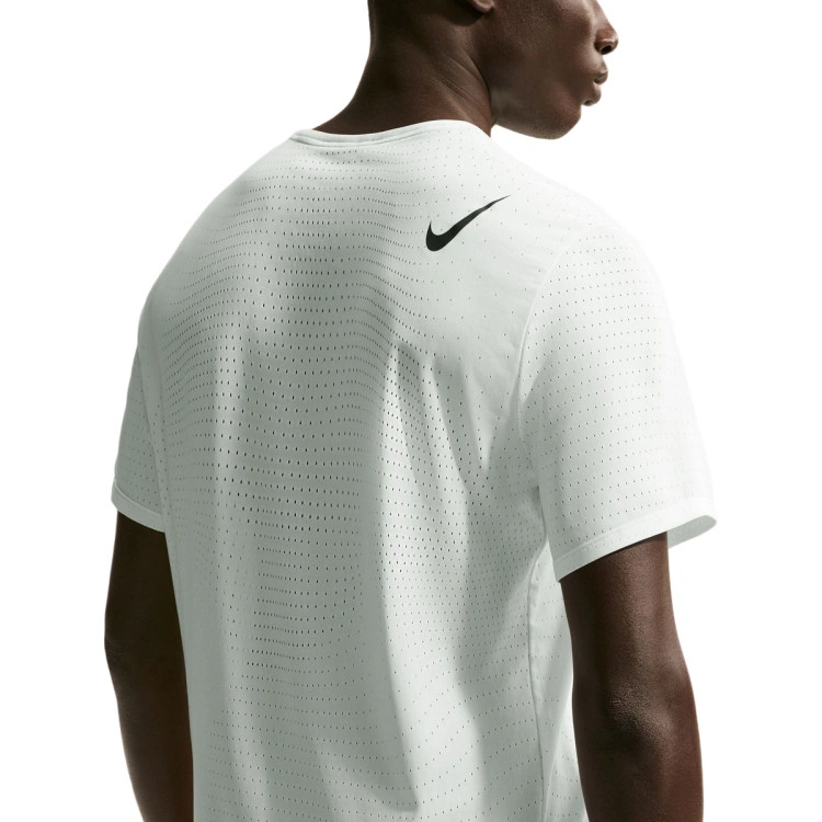 top-nike-hombre-nike-dri-fit-advanced-aroswft-ss-top-summit-white-black-1