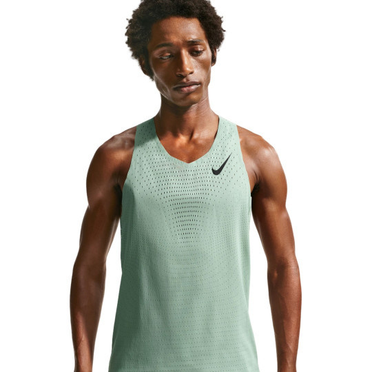 top-nike-aeroswift-singlet-