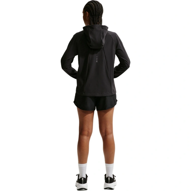 chaqueta-nike-swift-rpl-pkbl-jacket-black-reflective-silv-9