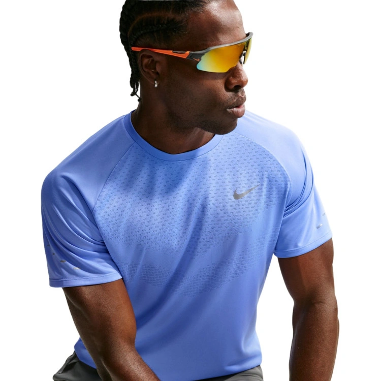 camiseta-nike-hombre-nike-dri-fit-advanced-stride-ss-top-royal-pulse-reflective-silv-4