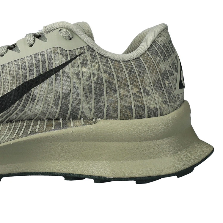 zapatilla-nike-acg-ultrafly-trail-spruce-fog-black-spruce-sea-glass-8