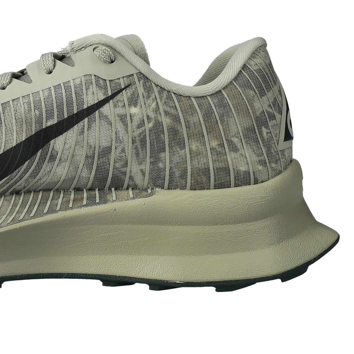 zapatilla-nike-acg-ultrafly-trail-spruce-fog-black-spruce-sea-glass-8