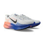 Vomero 18-White-Black-Racer Blue-Atomic Pinike