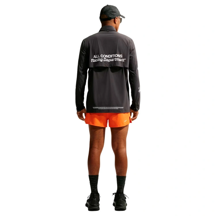 camiseta-nike-acg-uv-aireez-btn-ls-graphics-dk-smoke-grey-white-5