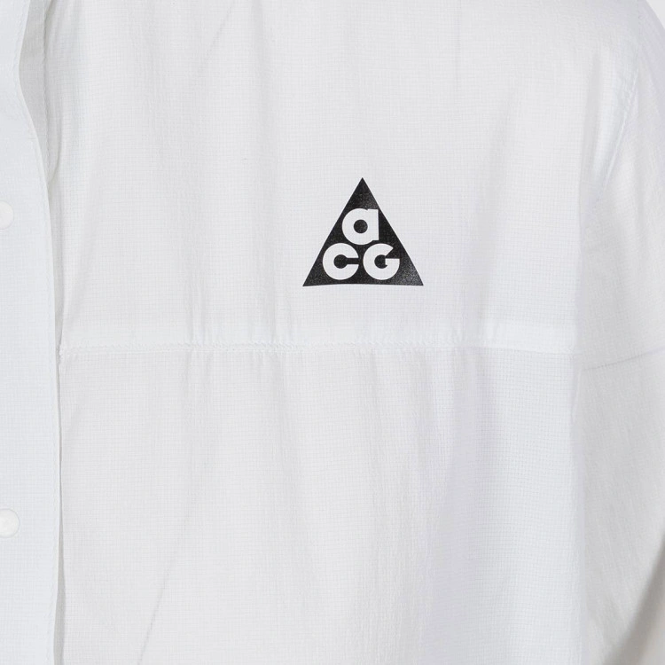 camisa-nike-mujer-acg-aireez-btn-ls-graphics-summit-white-black-4