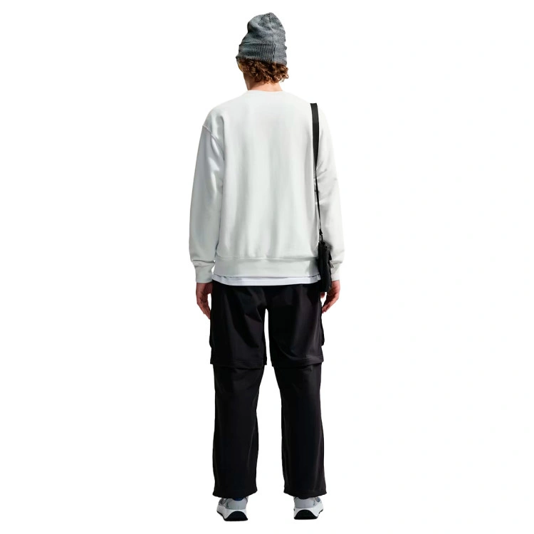 sudadera-nike-hombre-acg-dri-fit-tuff-flc-lite-crw-graphics-summit-white-black-4