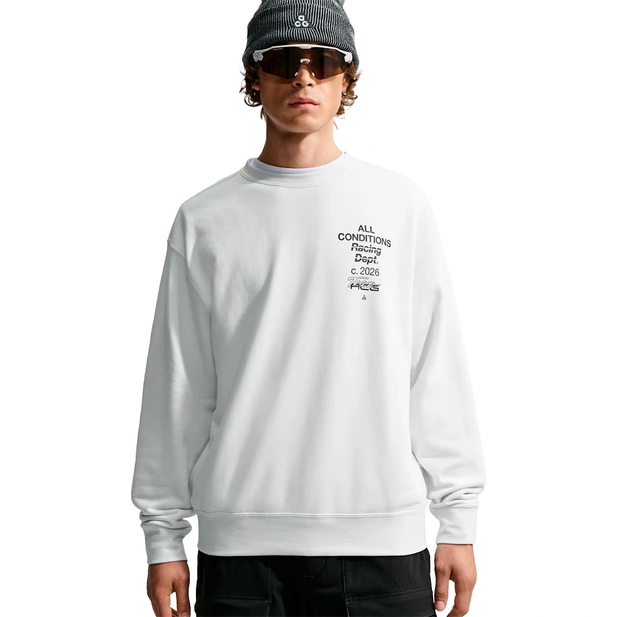 sudadera-nike-hombre-acg-dri-fit-tuff-flc-lite-crw-graphics-summit-white-black-0