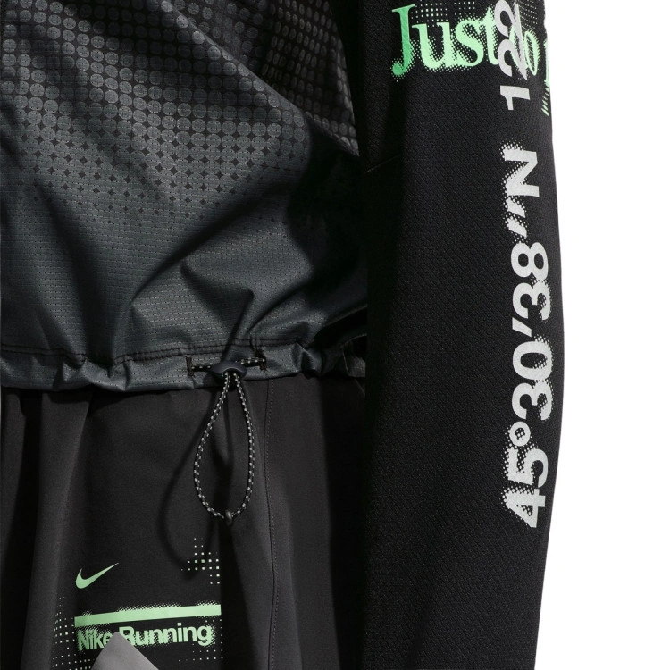camiseta-nike-mujer-nike-swift-jersey-top-ls-nv-black-iron-grey-illusion-green-reflective-si-5