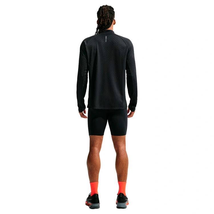 sudadera-nike-stride-aero-fit-black-reflective-silv-4