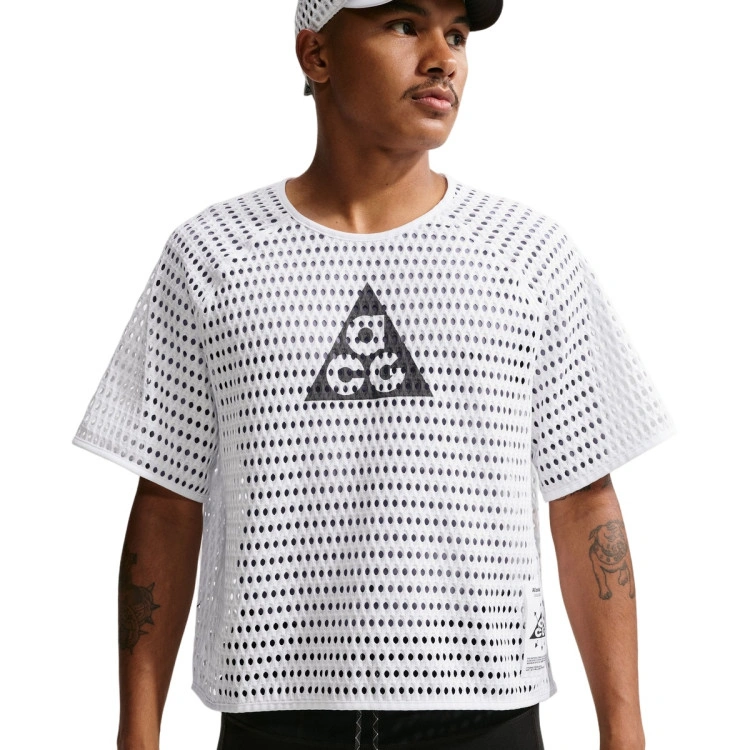 camiseta-nike-hombre-acg-dri-fit-rad-airflomujer-ss-top-white-anthracite-0