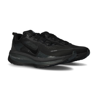 Scarpe Vomero 18