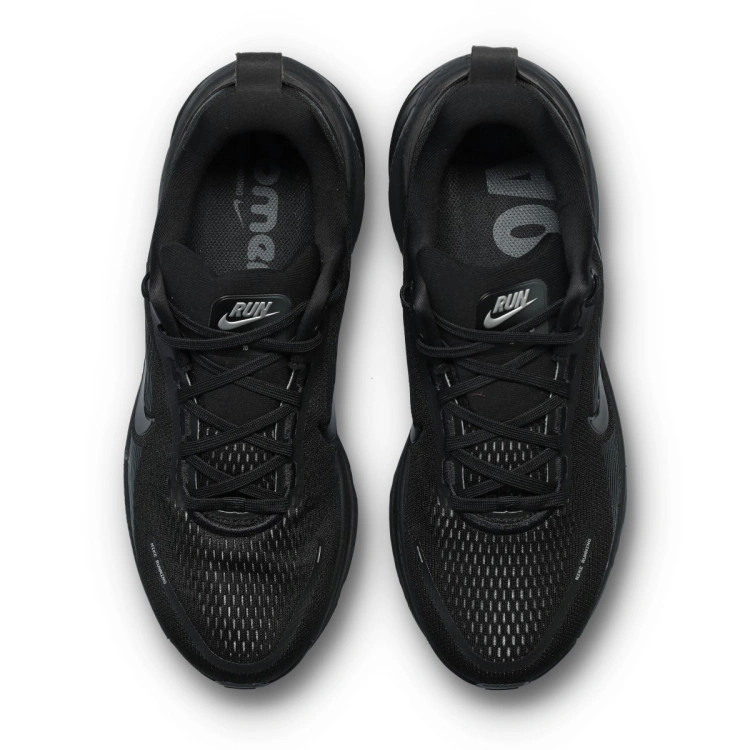 zapatilla-nike-vomero-18-black-black-dk-smoke-grey-lt-smoke-grey-5