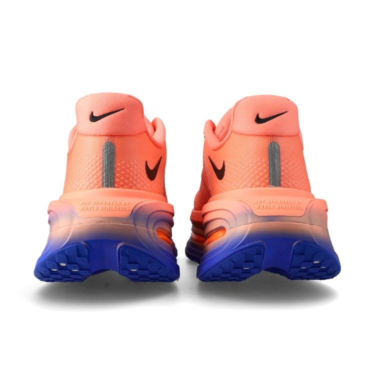 zapatilla-nike-vomero-premium-atomic-pinike-black-racer-blue-crimson-tint-4