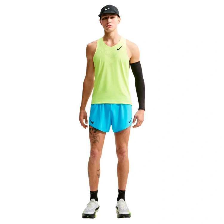 pantalon-corto-nike-hombre-nike-dri-fit-advanced-aroswft-4inbf-short-lt-current-blue-black-3