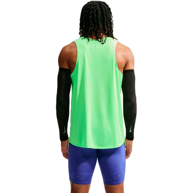 top-nike-hombre-nike-af-stride-tank-volt-light-silver-reflective-silv-1