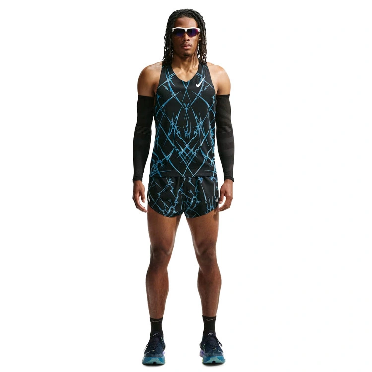 camiseta-nike-dri-fit-advanced-aroswft-snglt-aop-black-white-4