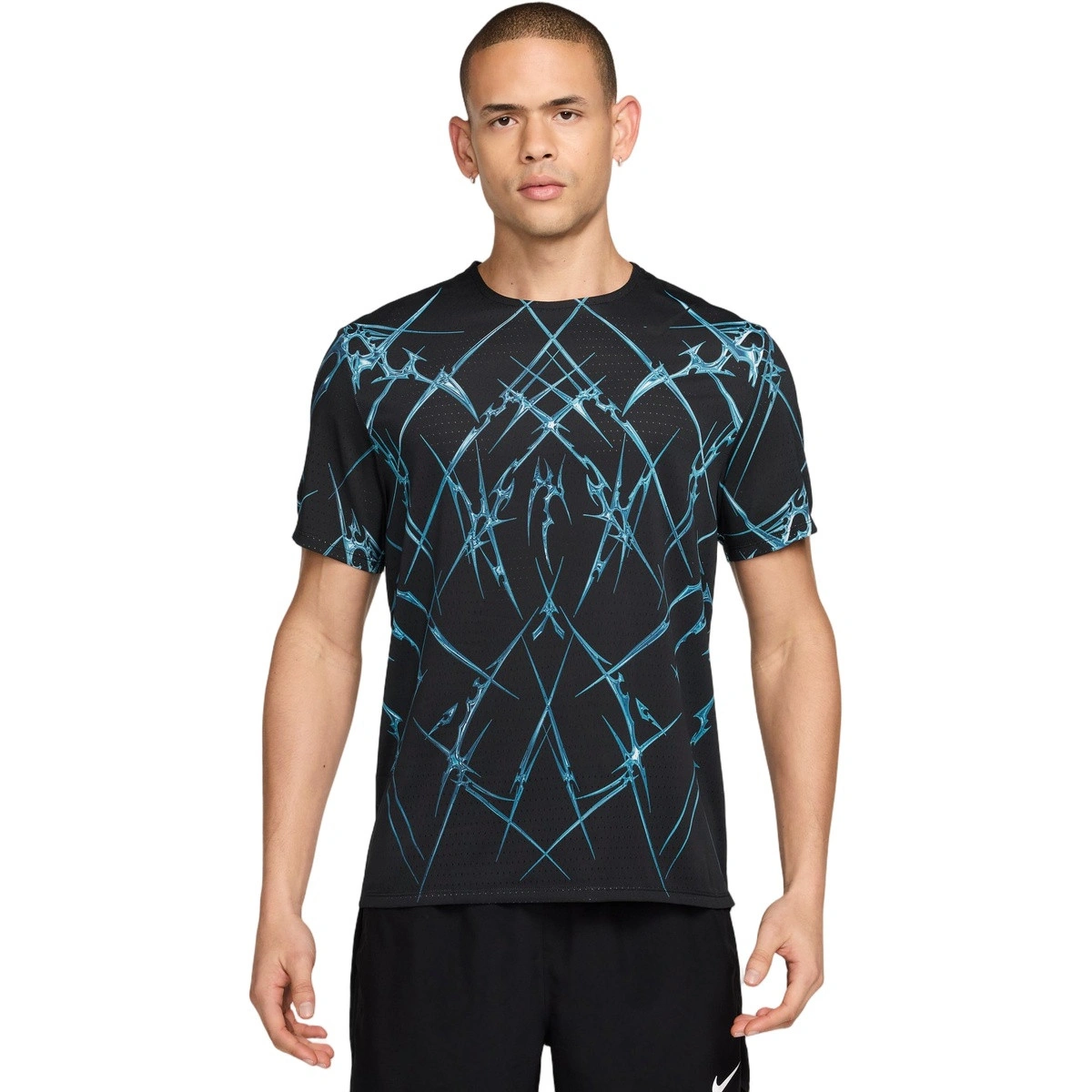 camiseta-nike-hombre-nike-dri-fit-advanced-aroswft-ss-aop-black-white-0