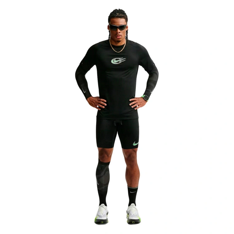 malla-corta-nike-hombre-nike-dri-fit-stride-unstp-halftight-black-illusion-green-white-reflective-silv-5